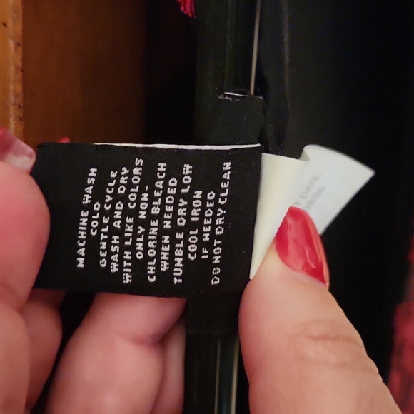 Torrid Sleeveless Peplum Top - Picture 4 of 5